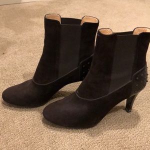 TODs chocolate brown suede boots